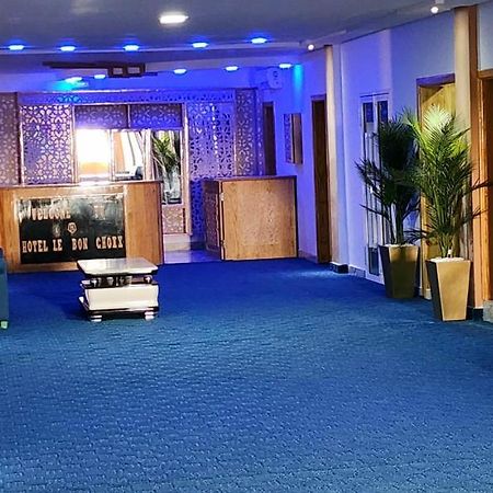 Hotel Le Bon Choix Nawazibu Zewnętrze zdjęcie